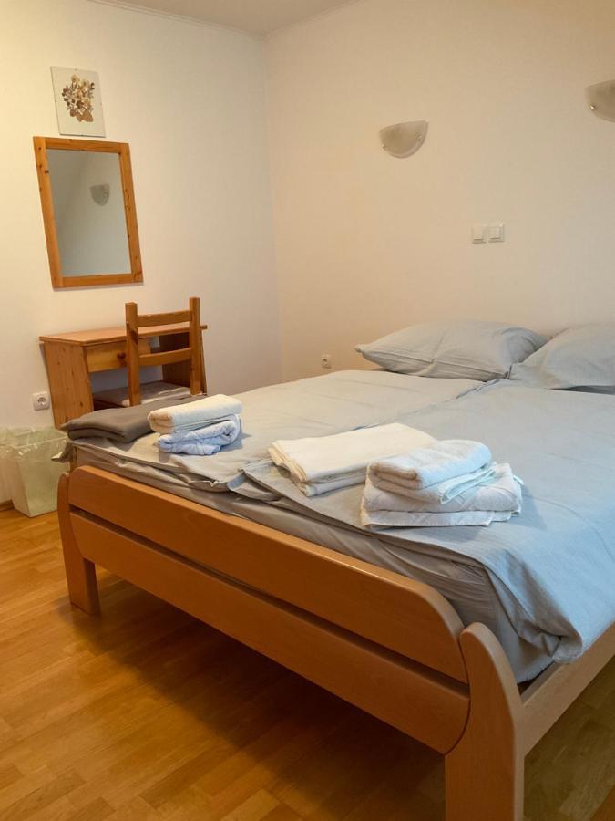 Appartement Turisticna Kmetija Strevc à Solčava Extérieur photo