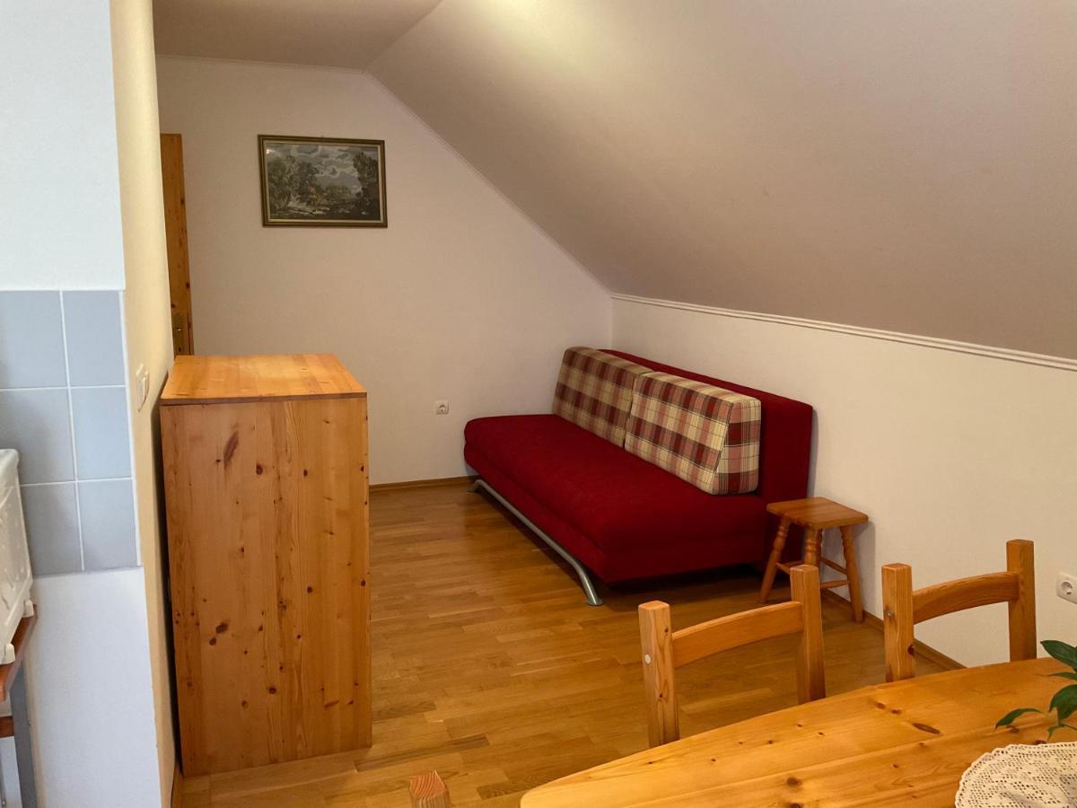Appartement Turisticna Kmetija Strevc à Solčava Extérieur photo