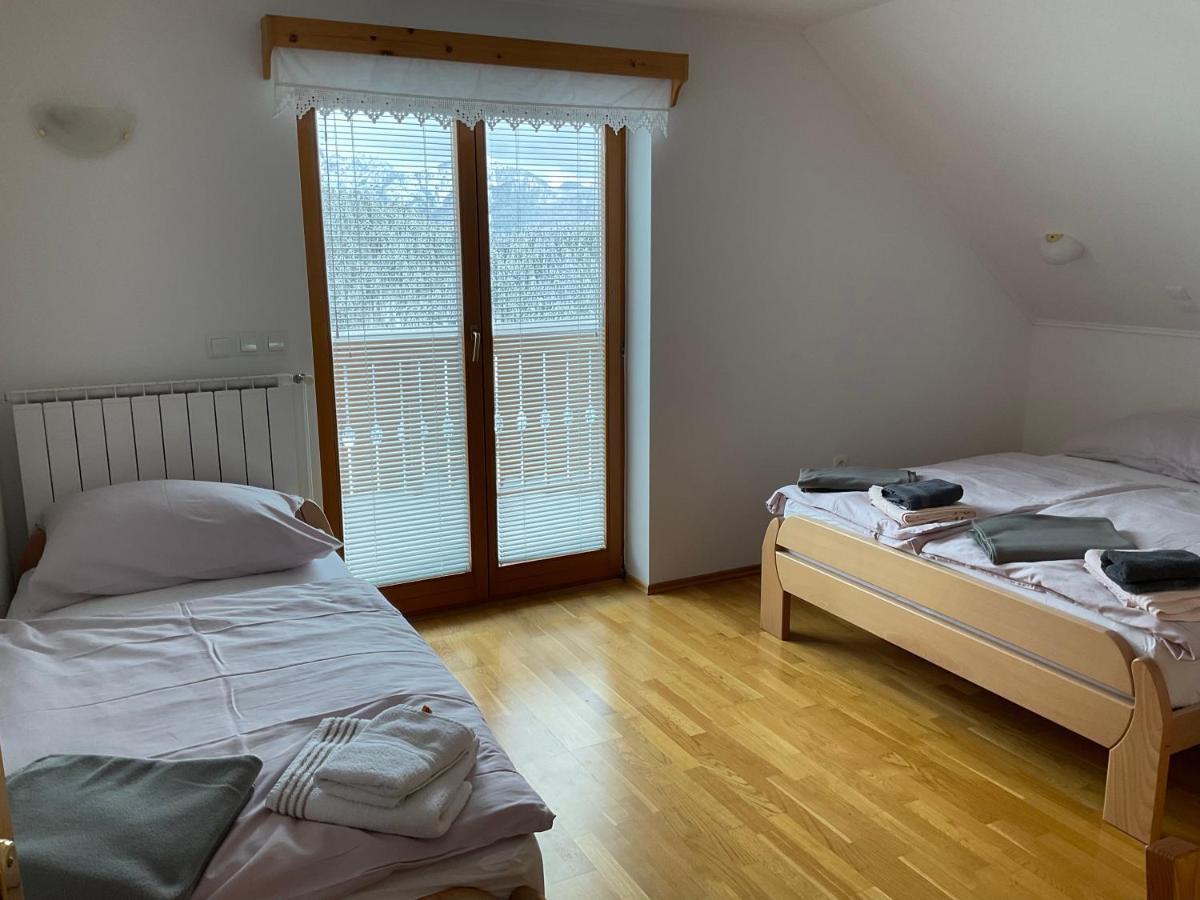 Appartement Turisticna Kmetija Strevc à Solčava Extérieur photo